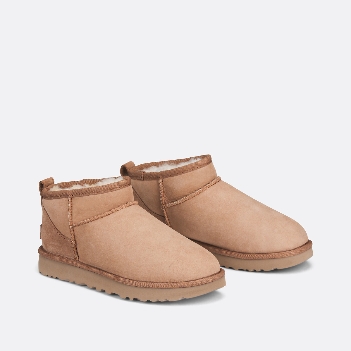 Boots cuir Classic Ultra Mini chataigne, UGG