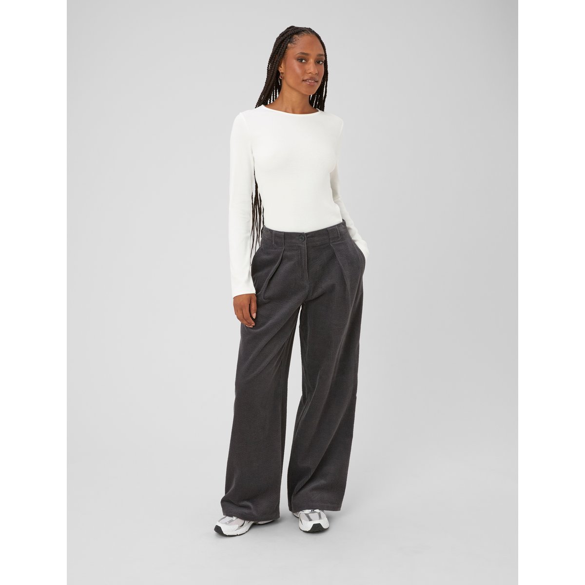 Pantalon large en velours gris foncé, BZB