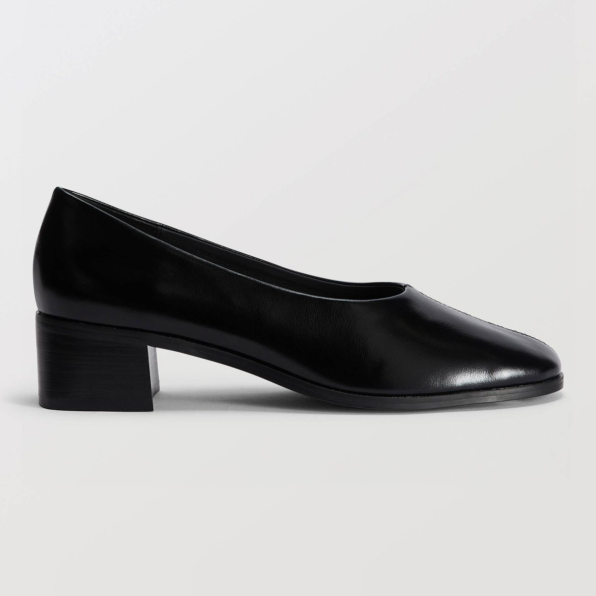 Ballerines en cuir vernis noir, MONOPRIX