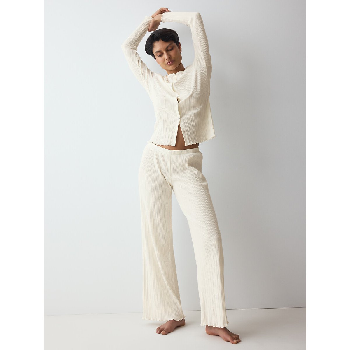 Pantalon en coton côtelé VERSATILE RIB blanc cassé, TRIUMPH