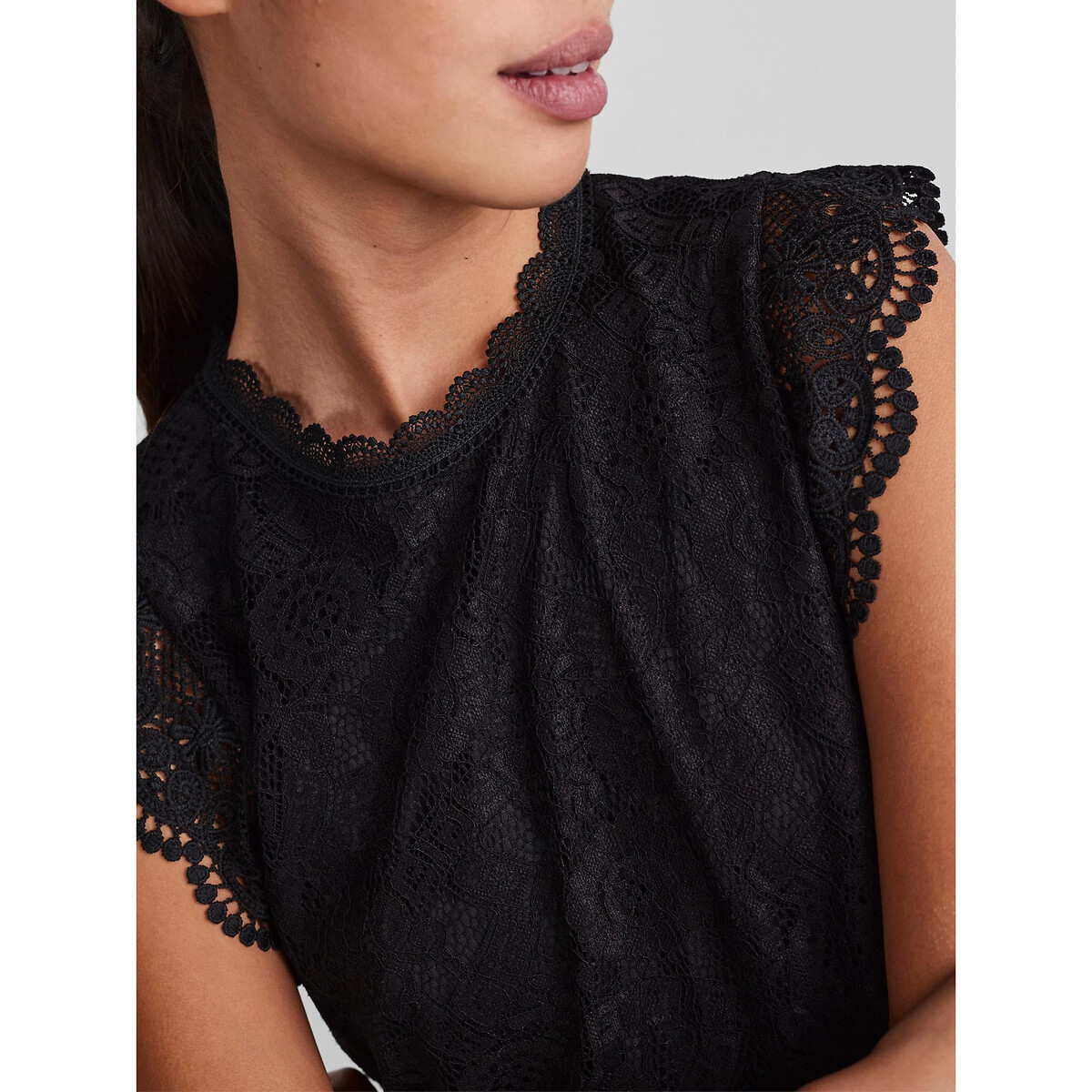 Blouse sans manches, en dentelle noir, PIECES