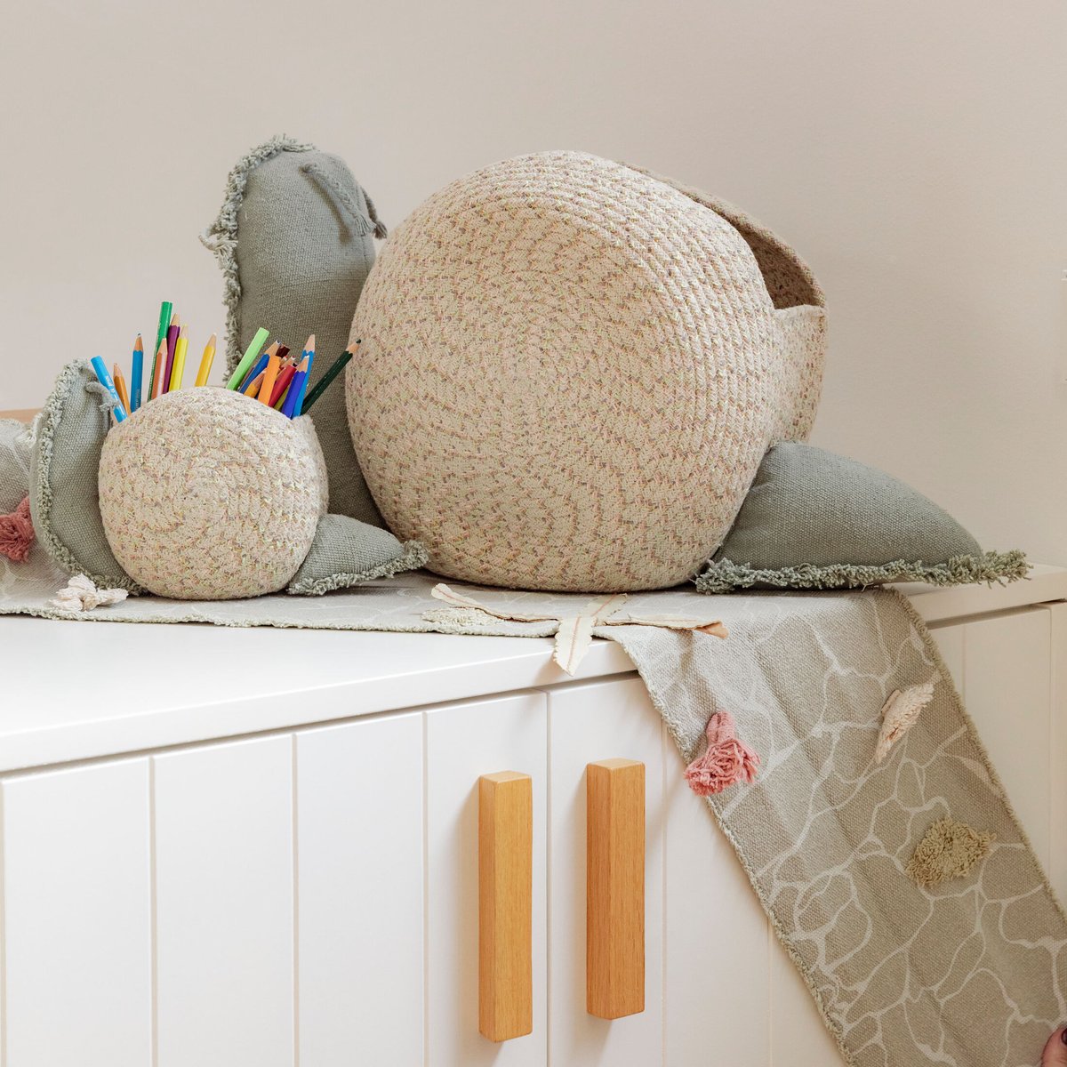 Escargot panier BACK TO SCHOOL vert clair, miel, gris, nude vintage, lin, naturel, bleu vintage, sauge bleue, LORENA CANALS