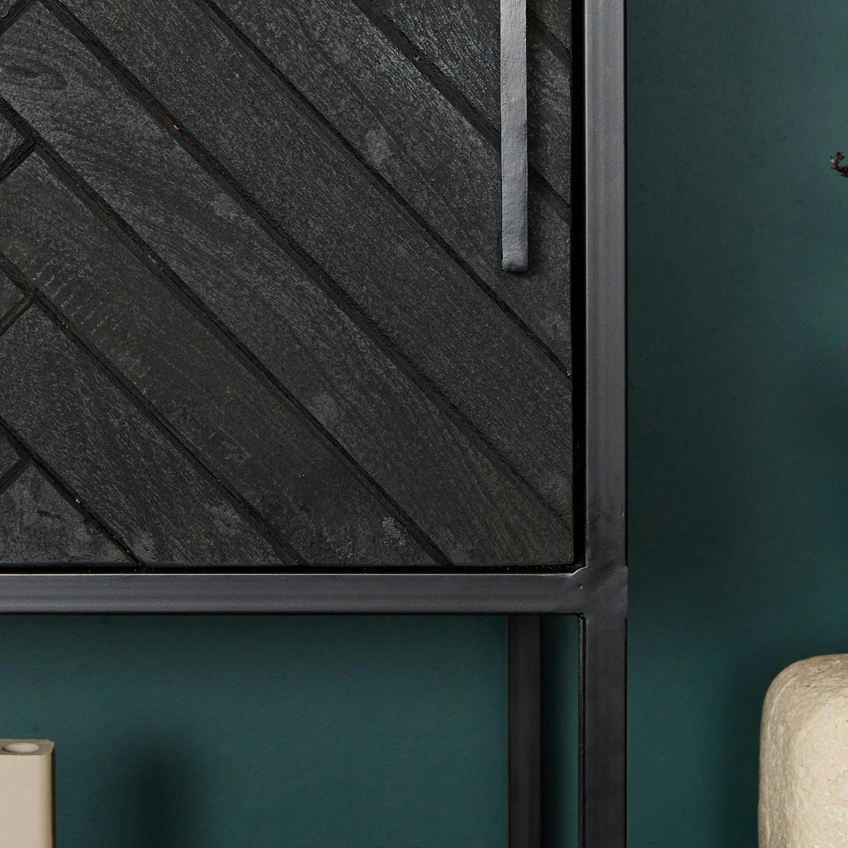 Bibliothèque étagère bois noir 4 portes motif chevron ALVERA noir, PIER IMPORT