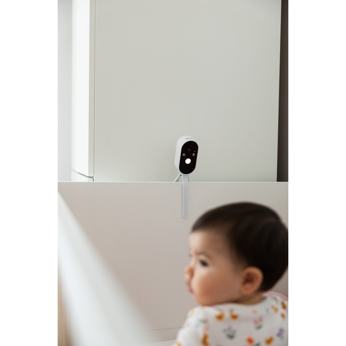 Caméra ZEN TRAVEL + tripod pour écoute bébé blanc, BEABA