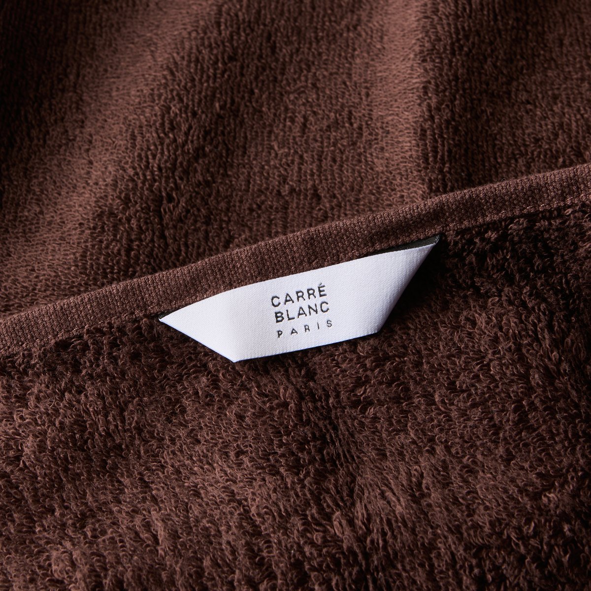 Serviette invité AMARA chocolat, CARRE BLANC