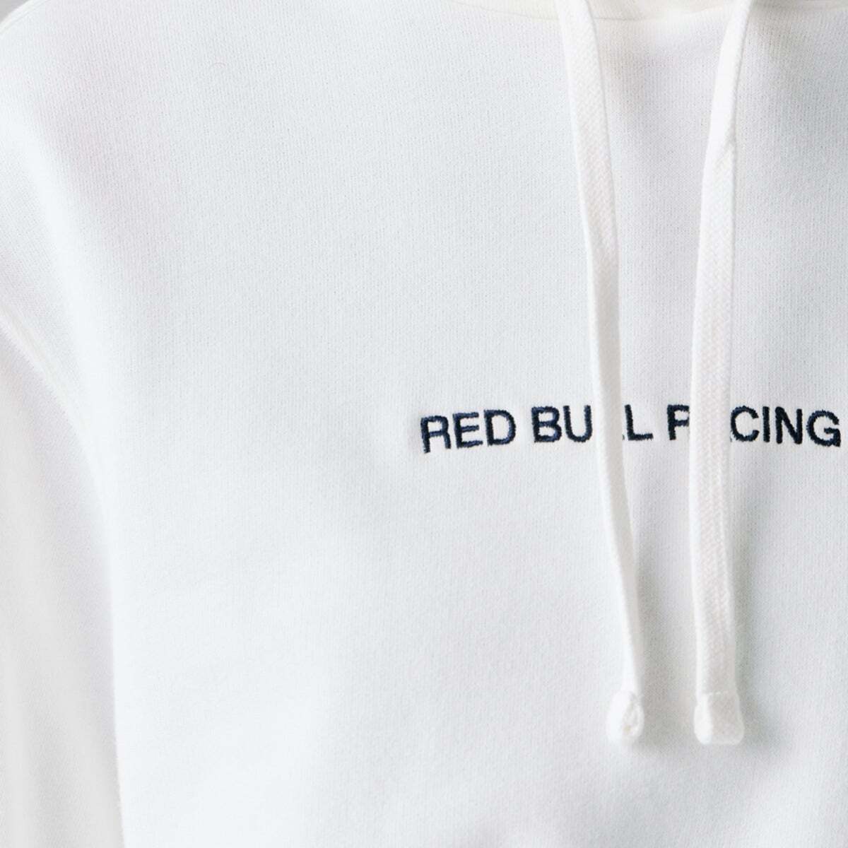 Red Bull Racing Sweat-Shirt Coupe Courte À Capuche Red Bull Racing blanc cassé, PEPE JEANS