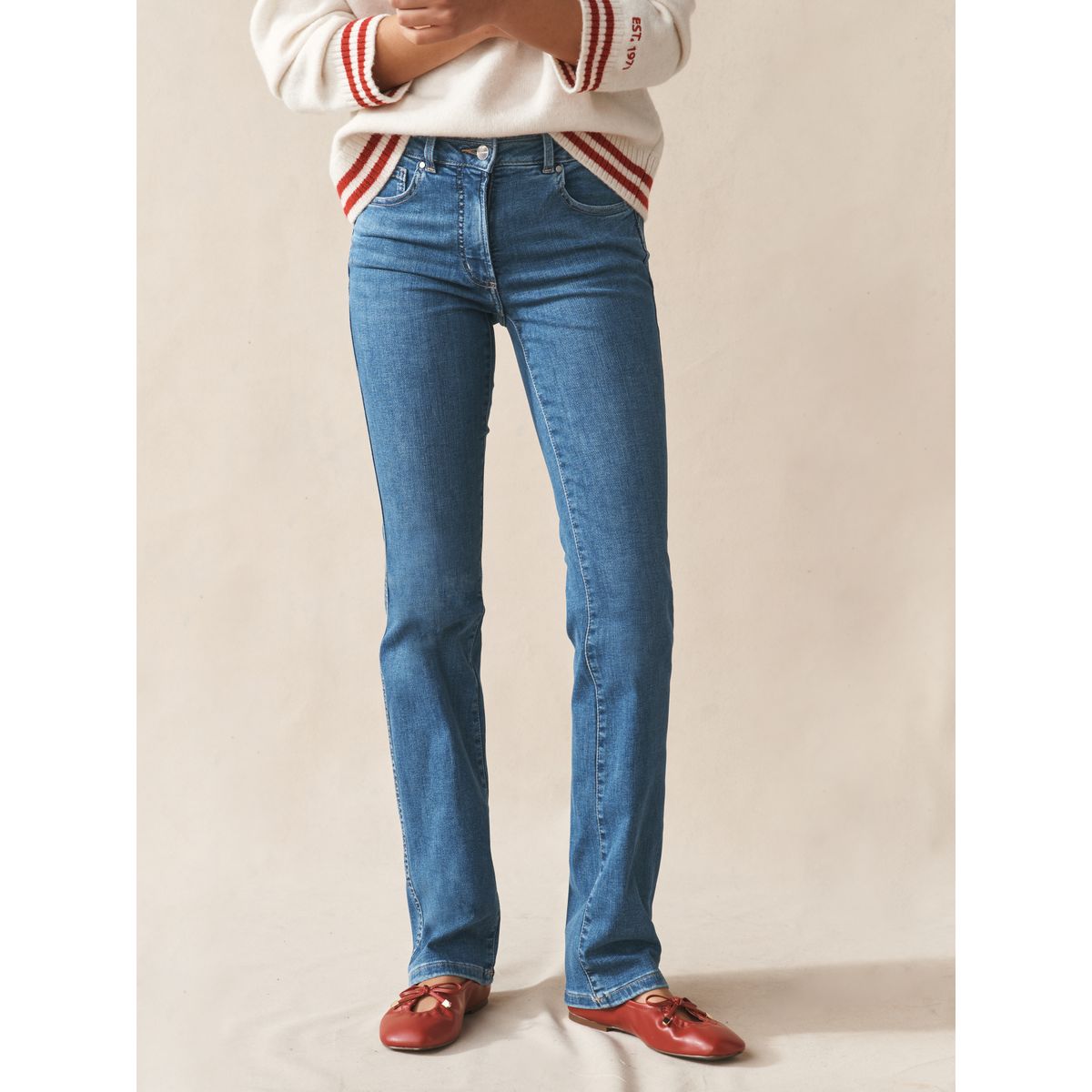 Jean bootcut slim sculptant et rehaussant bleu moyen, NEXT