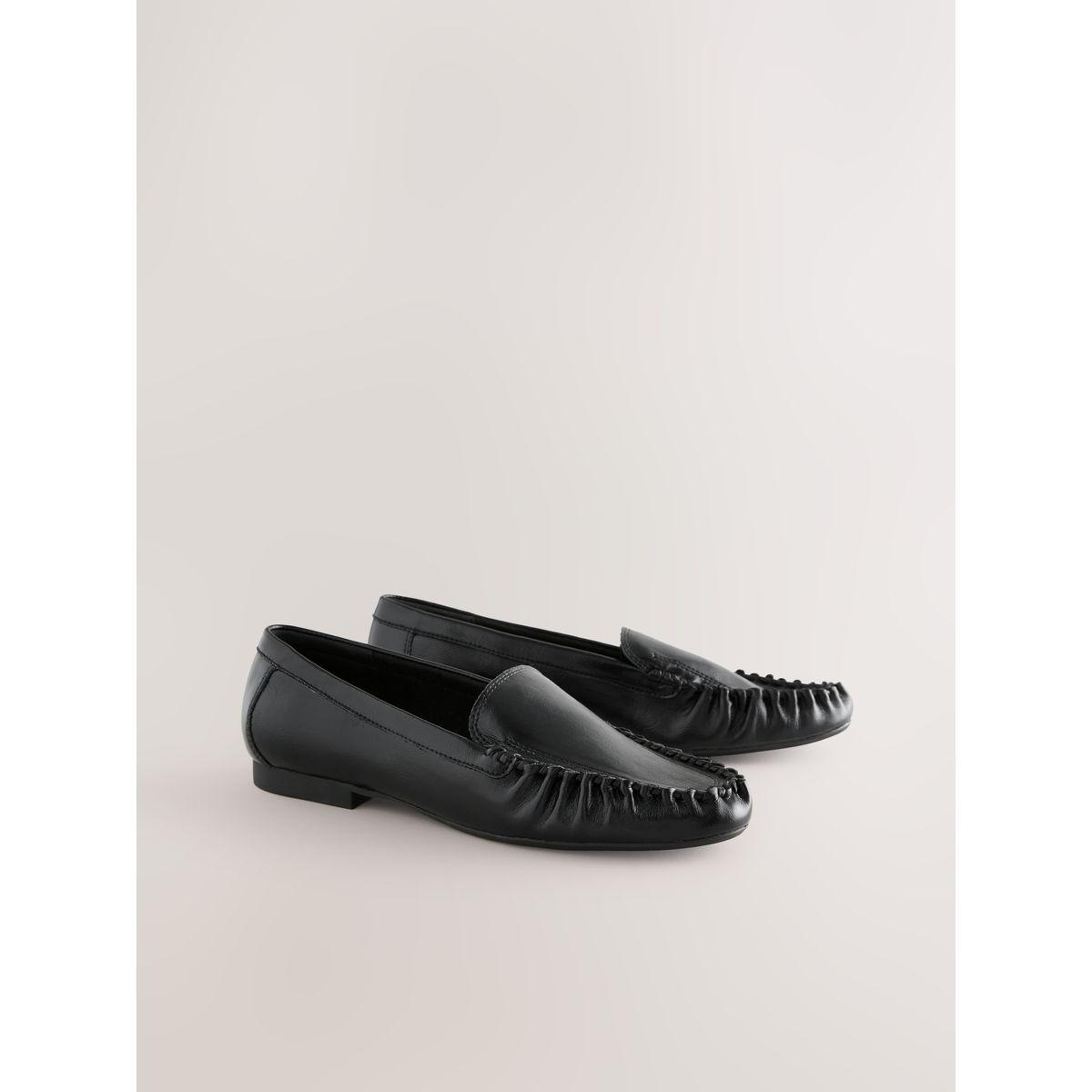 Mocassins froncés forever comfort® noir, NEXT