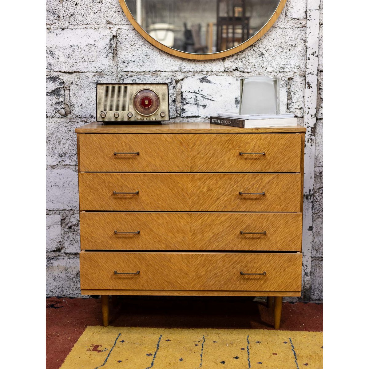 Superbe commode scandinave Olga N°1131 - Bon état bois clair, DEBONGOUT