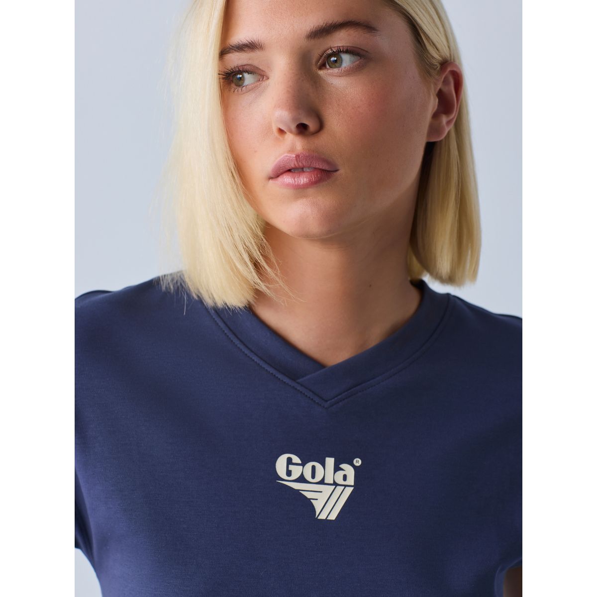T-shirt interlock à col v gola sous licence bleu marine, NEXT