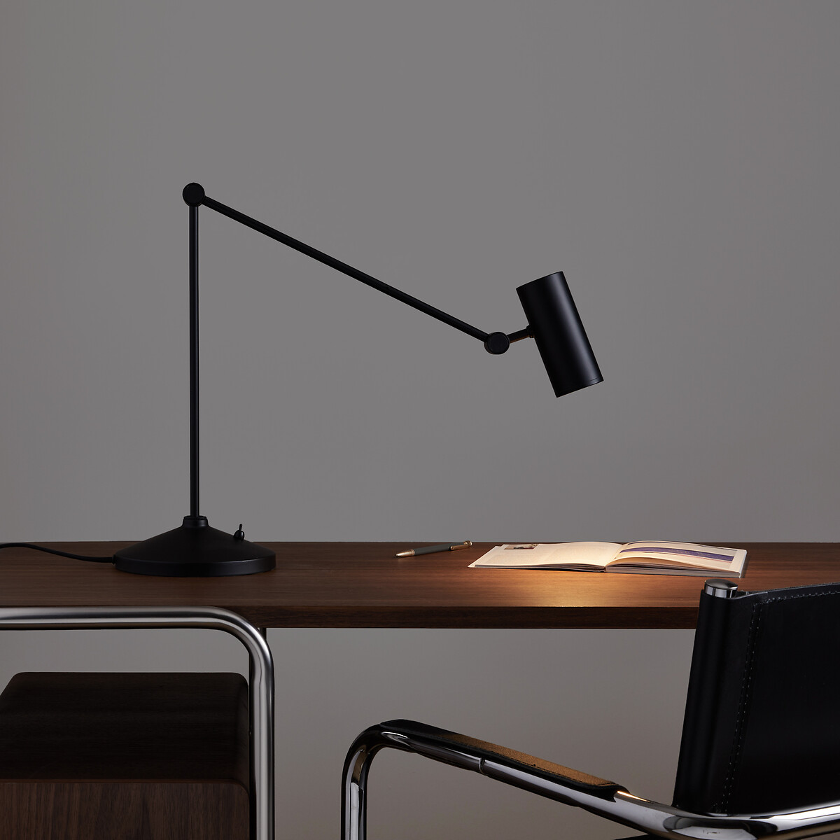 Lampe de bureau articulée en métal fer, Eréni noir, AM.PM