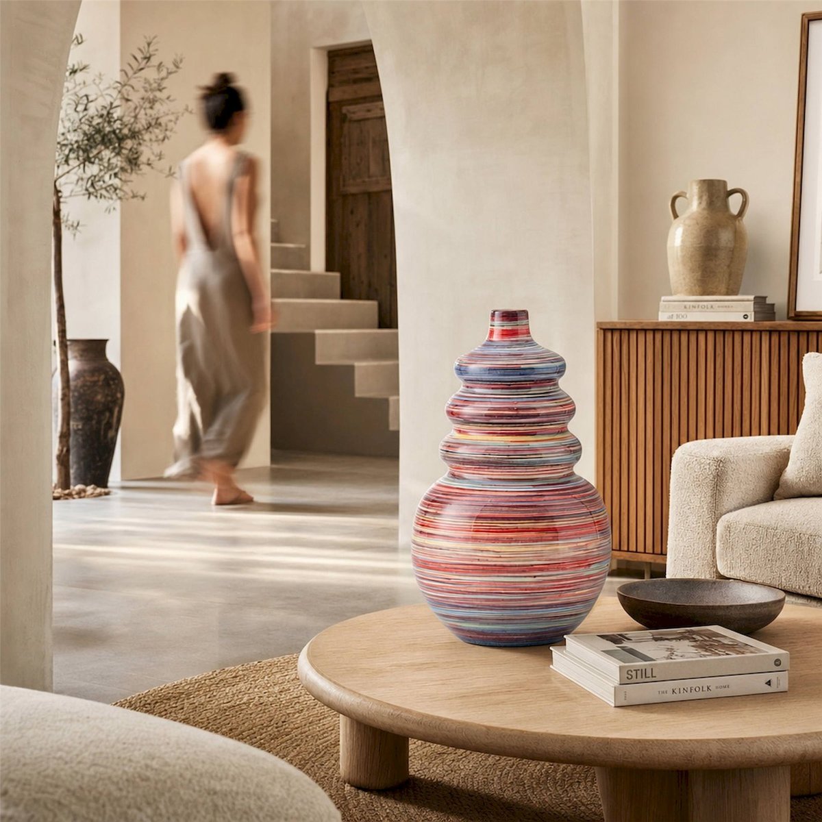 Vase en poterie strié multicolore, RECOLLECTION
