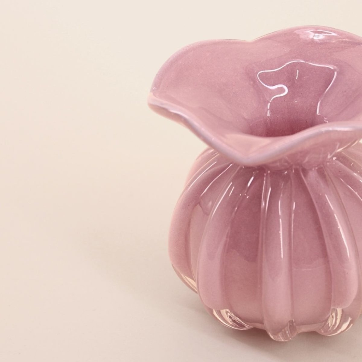 Vase boule plissé en verre, H11cm rose, DECOSTAR