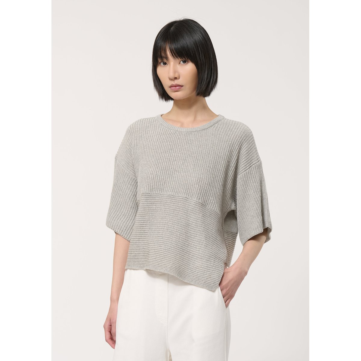 Pull asymétrique en maille gris chine, HUMILITY
