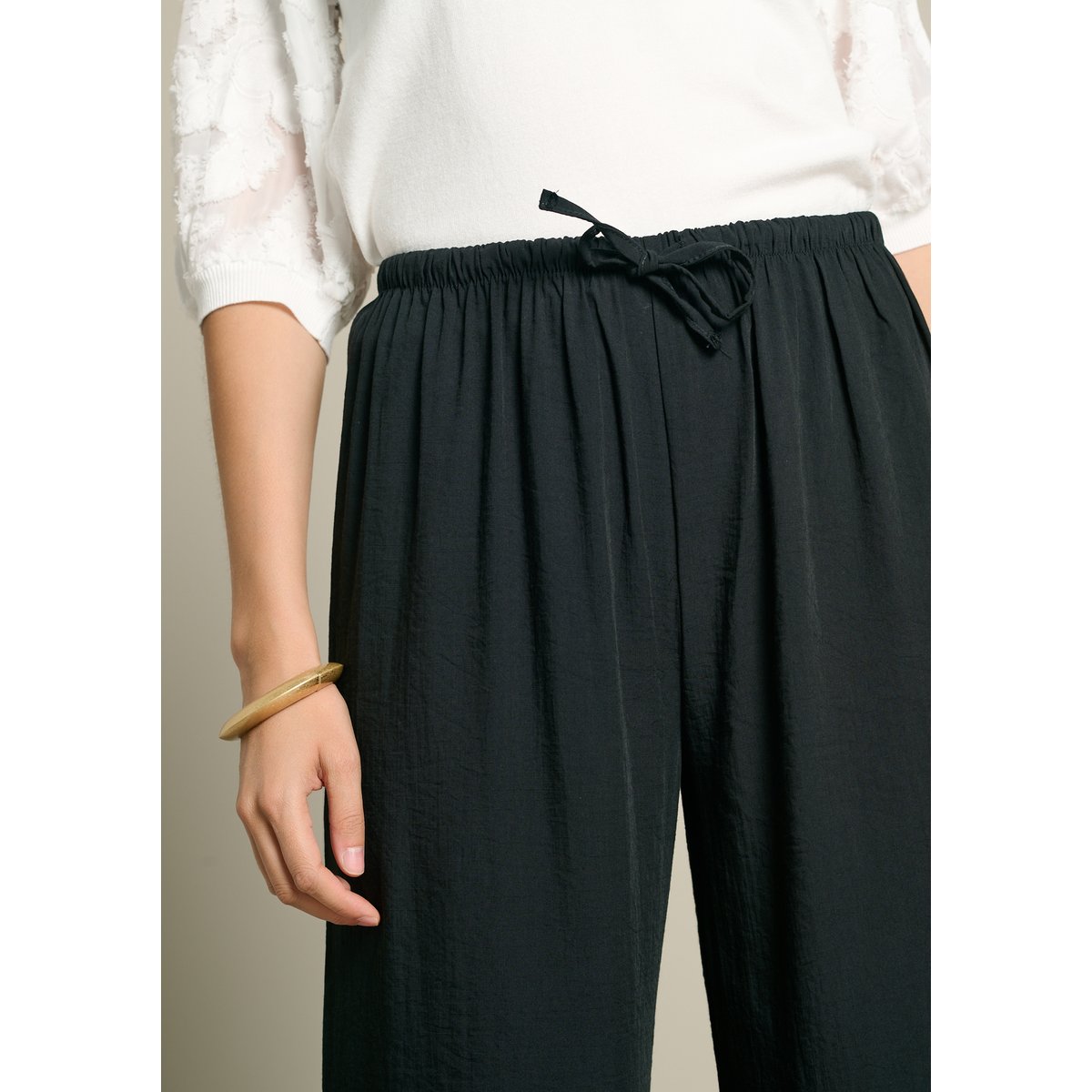 Pantalon large effet lin noir, LOLALIZA