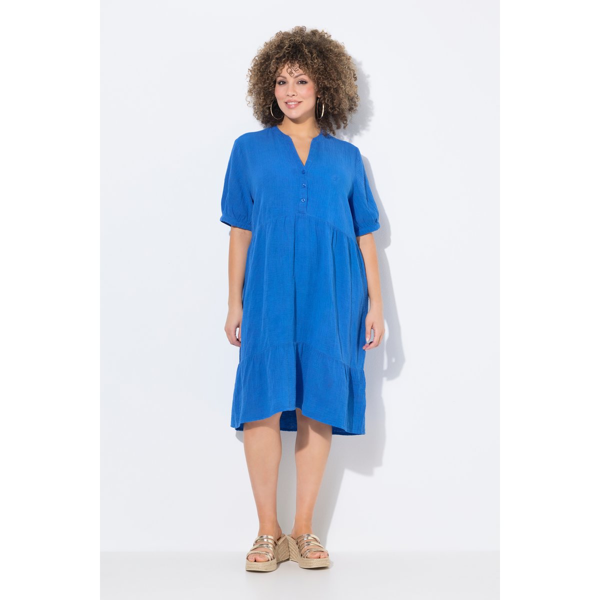 Robe en mousseline. Col tunisien et manches bleu pétrole, ULLA POPKEN