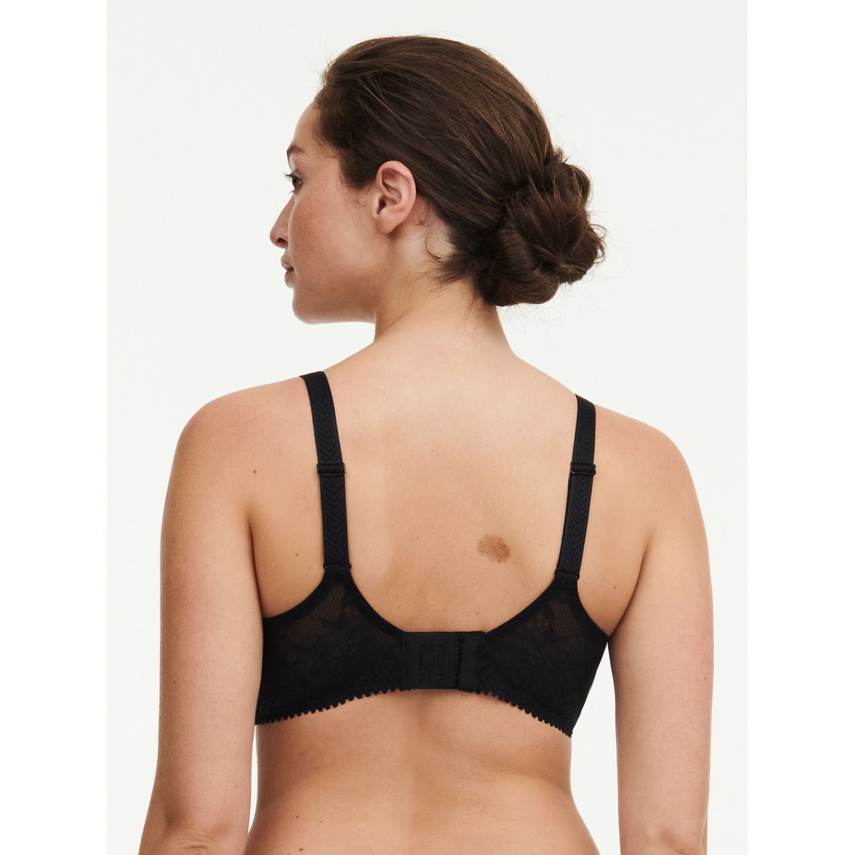Soutien-gorge emboitant Origins noir, CHANTELLE