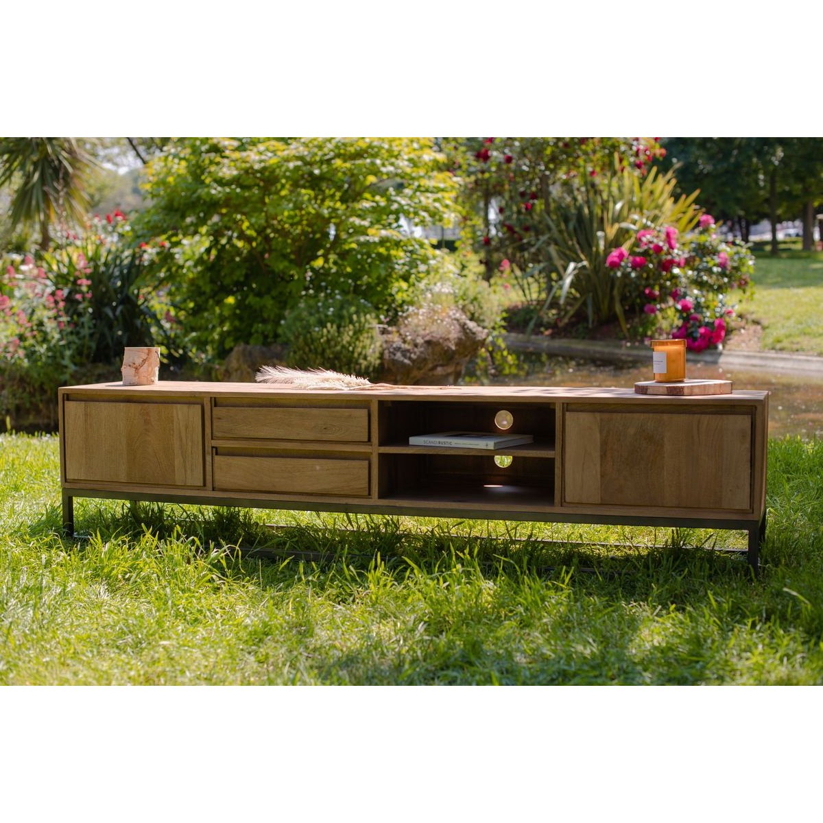 Meuble TV 200 cm bois massif, BERGERAC marron clair, BOBOCHIC