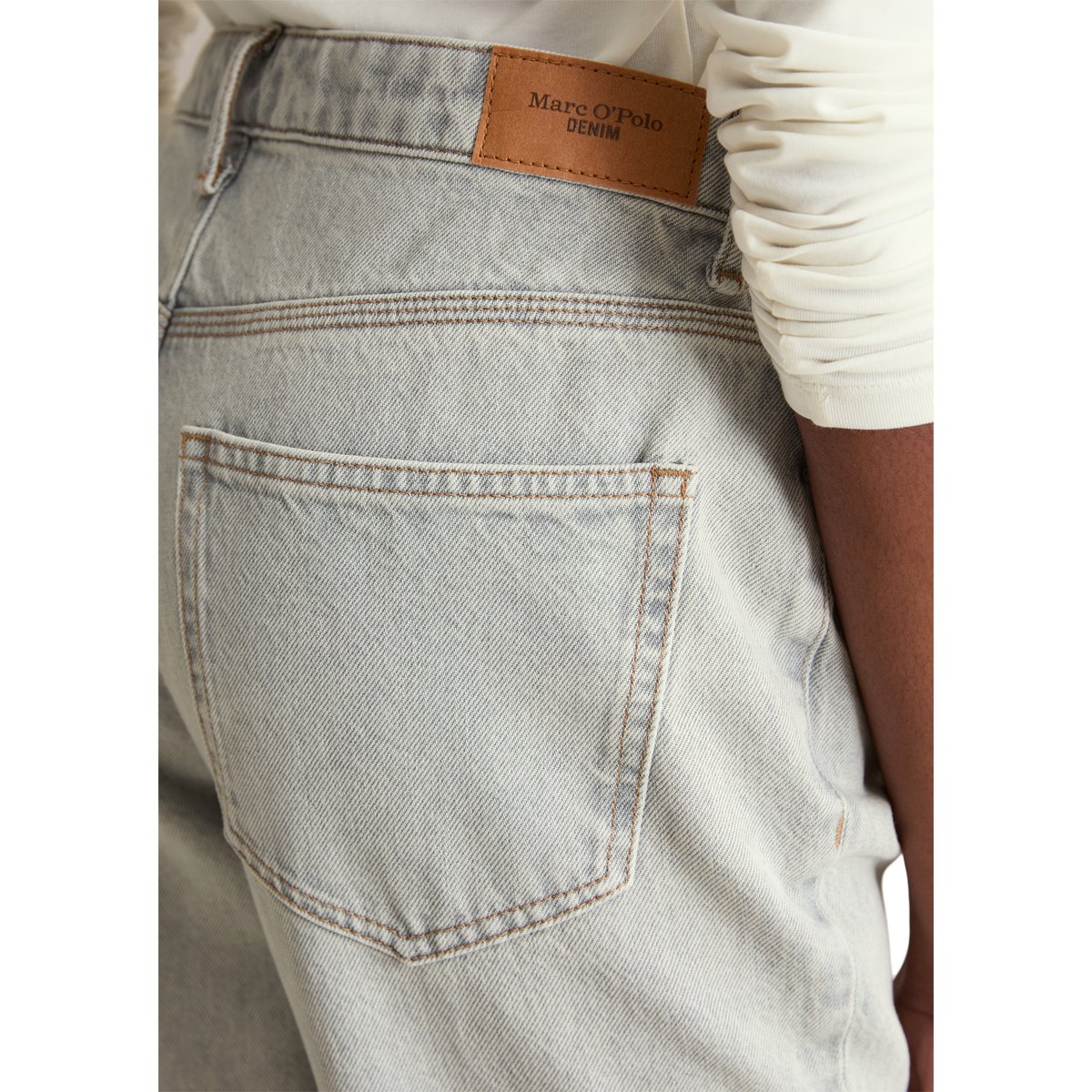 Jeans modèle Onna straight en denim gris rigide bleu clair, MARC O’POLO DENIM