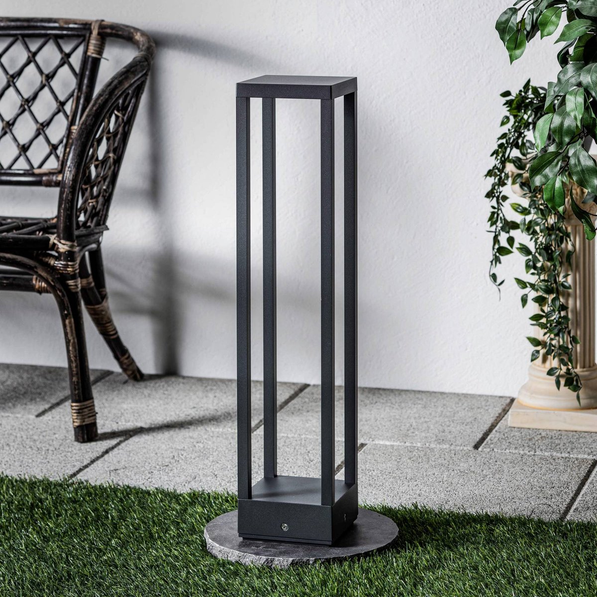 Luminaire extérieur en aluminium moderneLED anthracite, LUCANDE