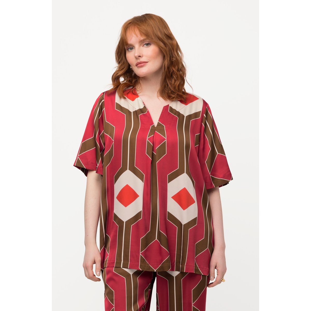 Tunique rétro à col tunisien et rouge, ULLA POPKEN