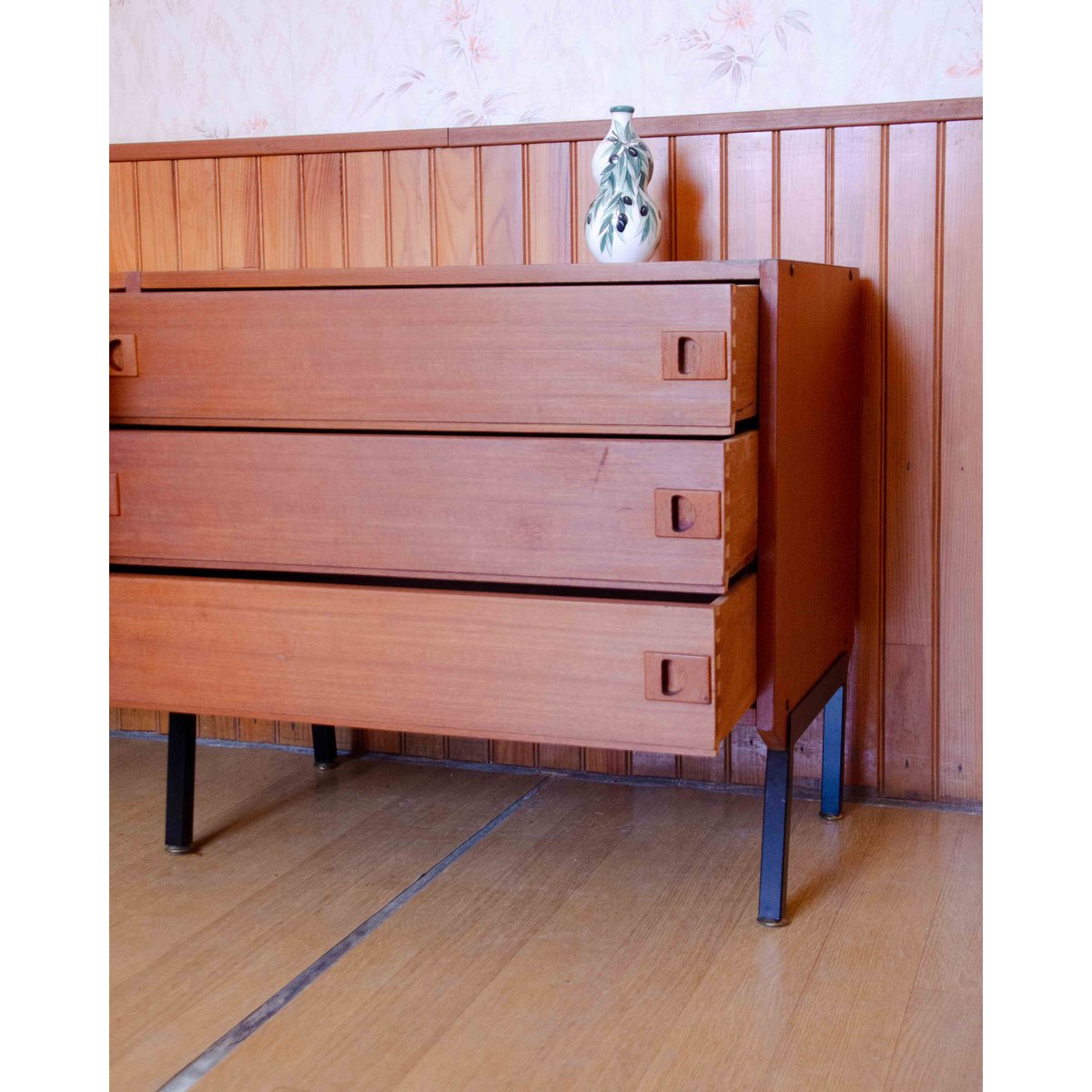 Enfilade contemporaine en acajou Margaret N°510 - Bon état marron, DEBONGOUT