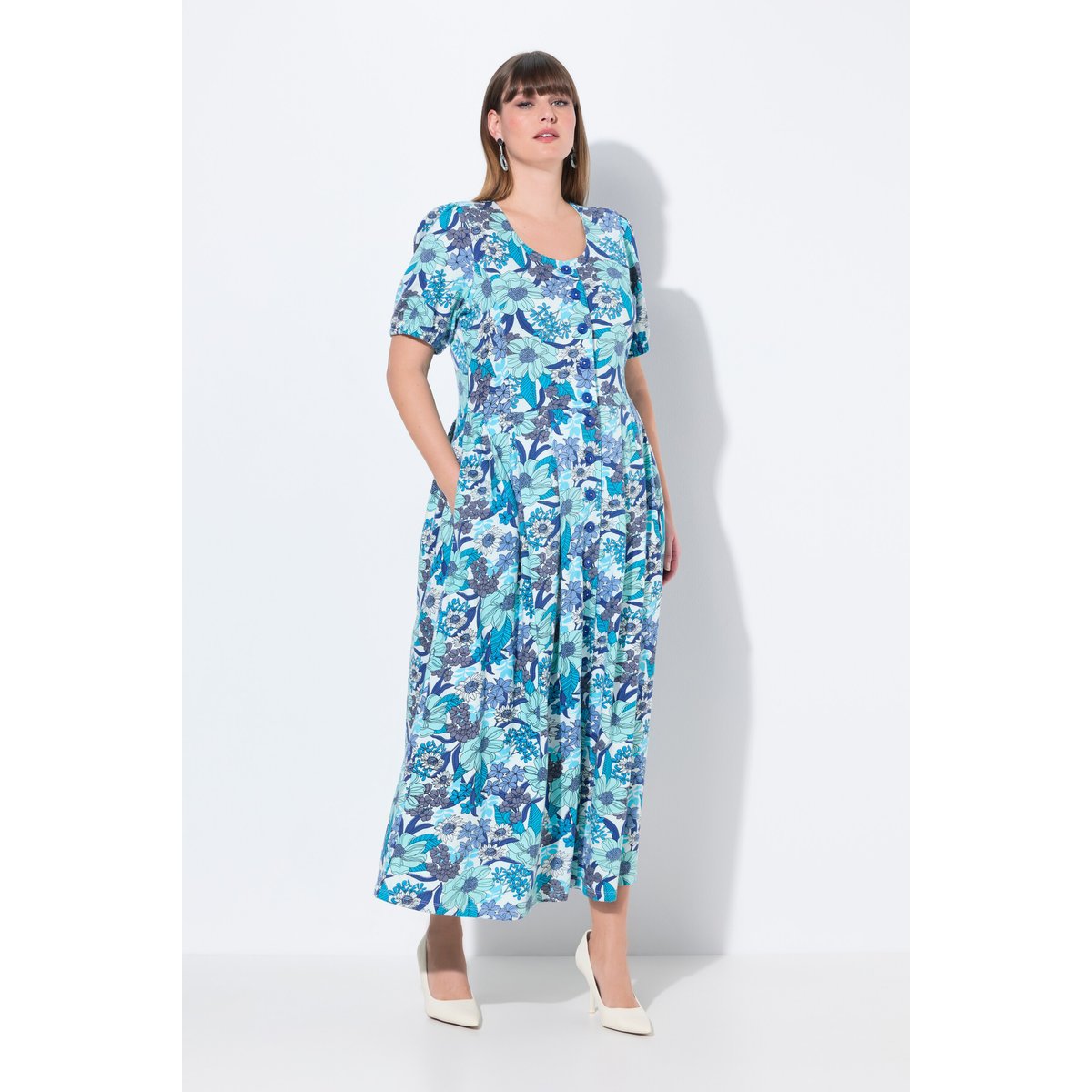 Robe maxi oversize en jersey. Décolleté rond marine, ULLA POPKEN