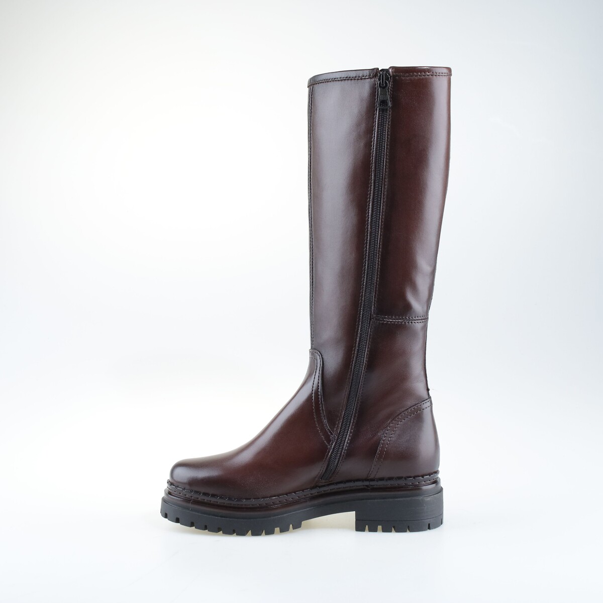 Botas rasas em pele chocolate, MJUS