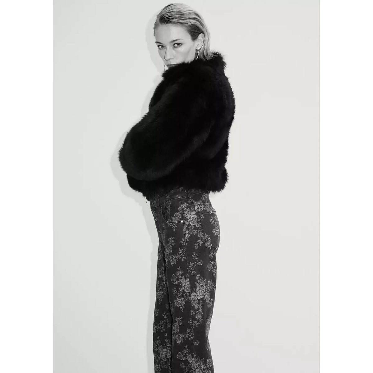 Jean flare imprimé à fleurs gris denim, MANGO