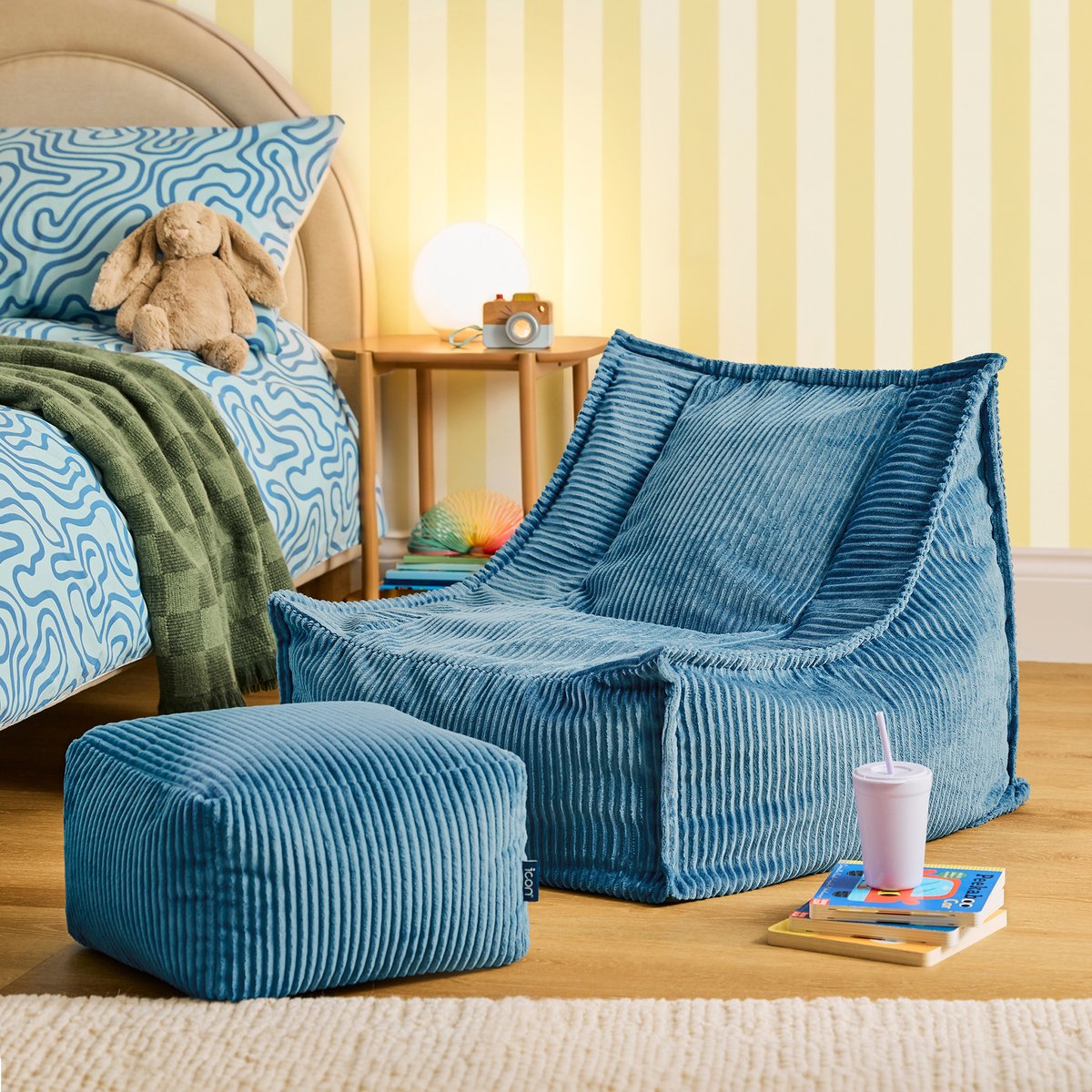 Pouf fauteuil grand enfant avec repose-pied carré en velours côtelé Oeko-Tex® - ALTO bleu jeans, ICON