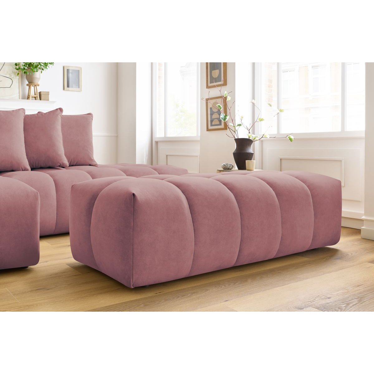 Canapé d'angle fixe 4 places en velours avec pouf, MONT-BLANC rose, BOBOCHIC