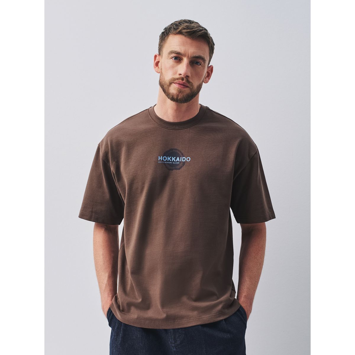 T-shirt de plage épais à imprimé arbre du japon brun, NEXT