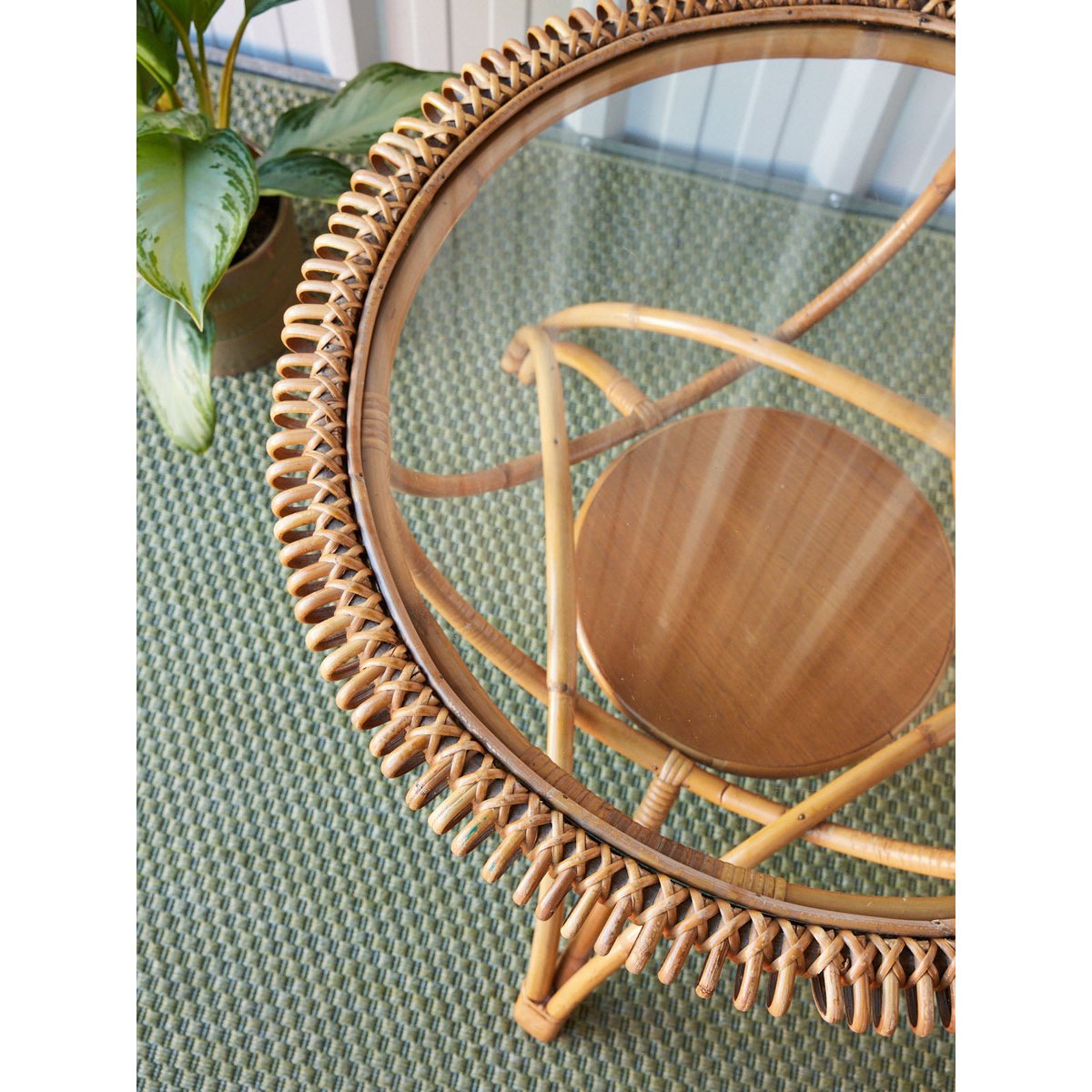 Table basse en rotin Léonie N°872 - Bon état bois clair, DEBONGOUT