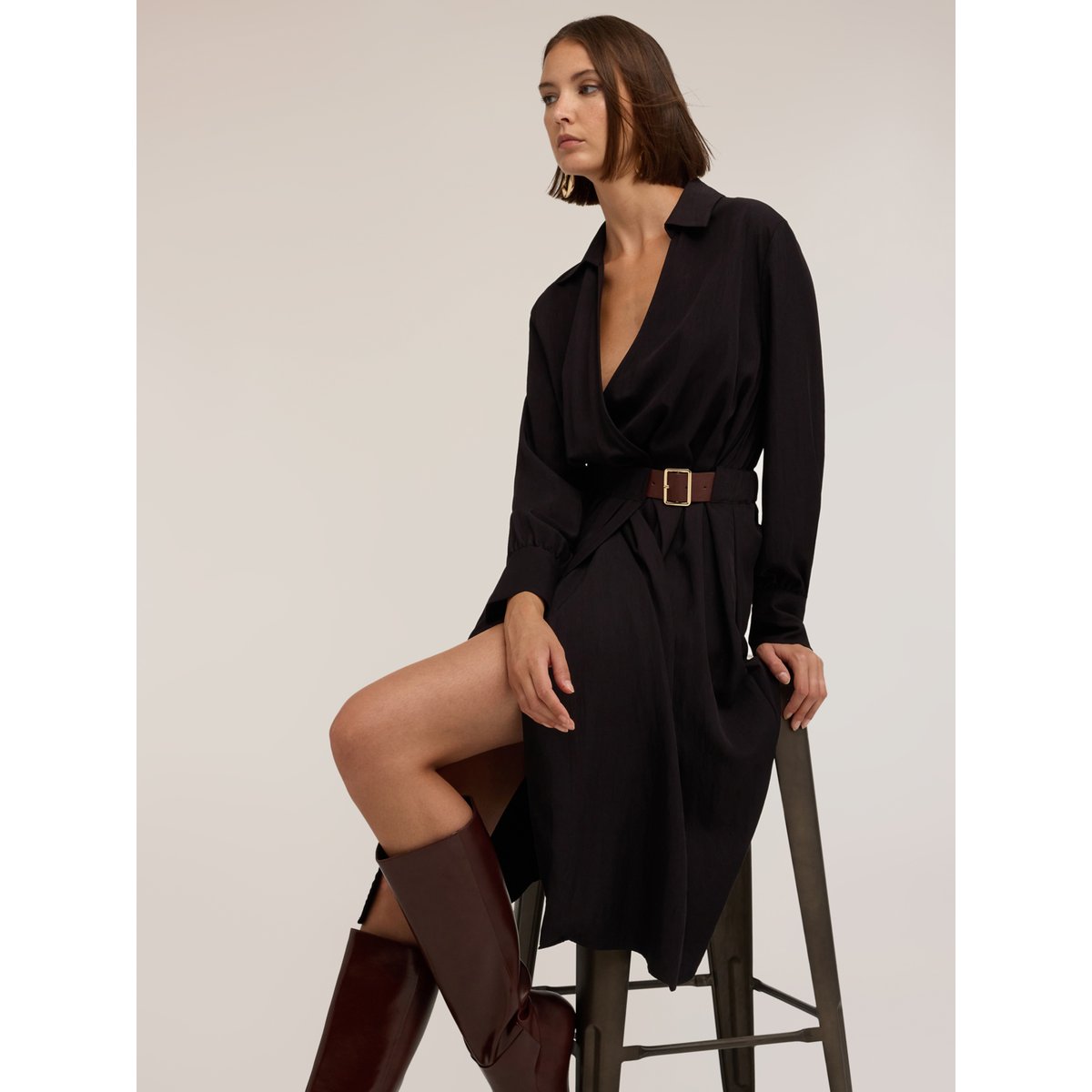 Robe chemise drapée noir, MOTIVI