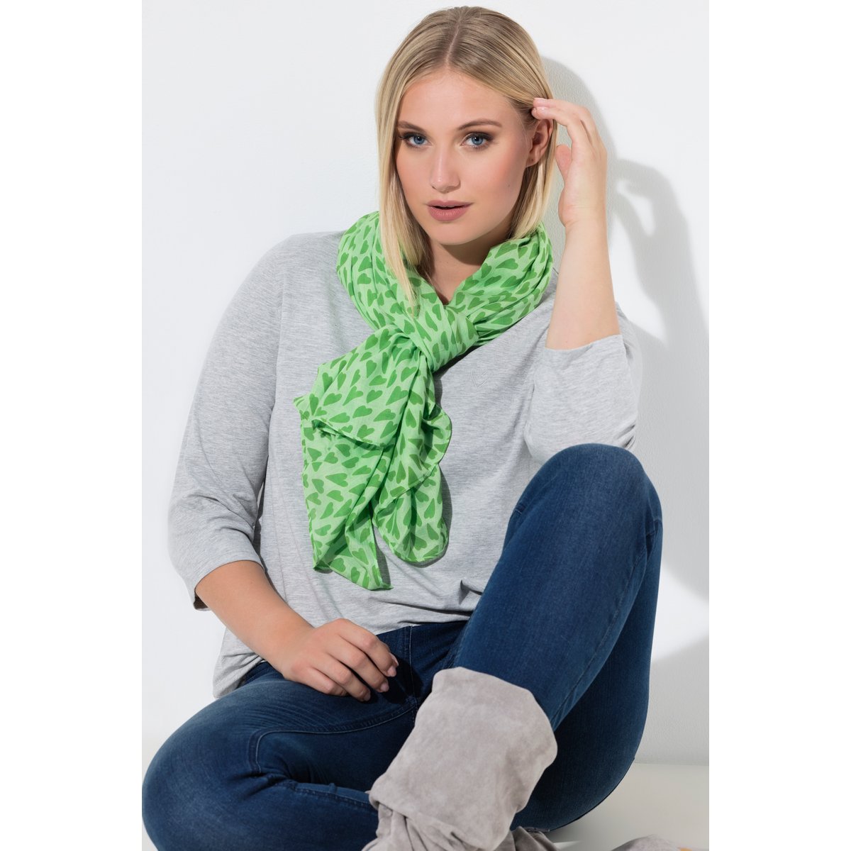 Foulard motif cœurs vert pomme, ULLA POPKEN