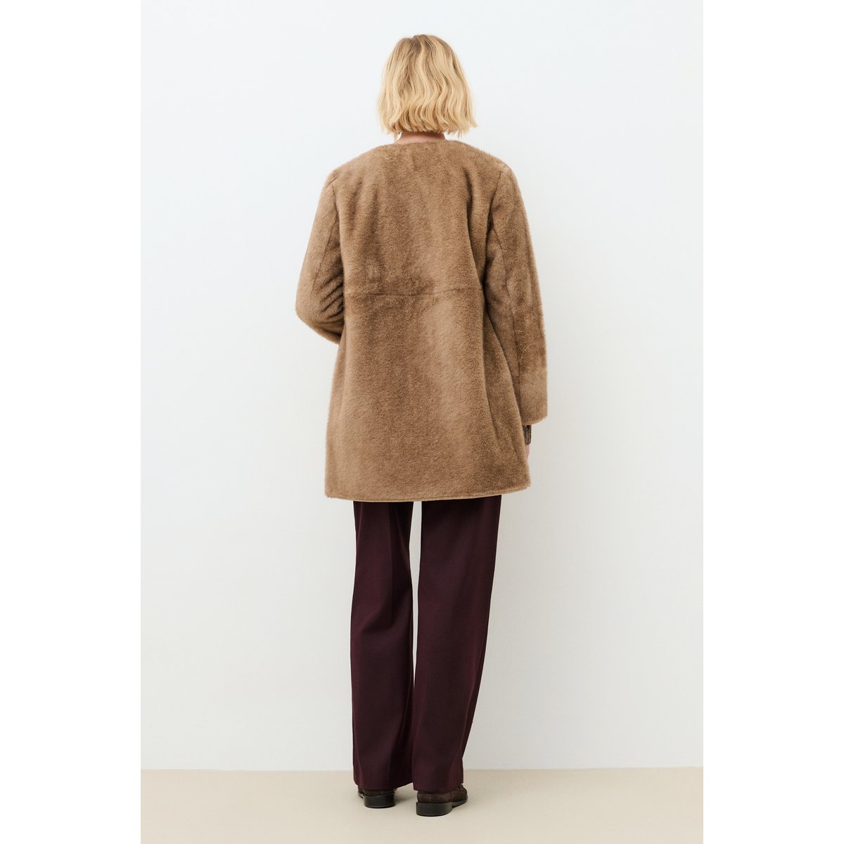 Manteau droit col rond imitation fourrure GFLOCON marron clair, CAROLL