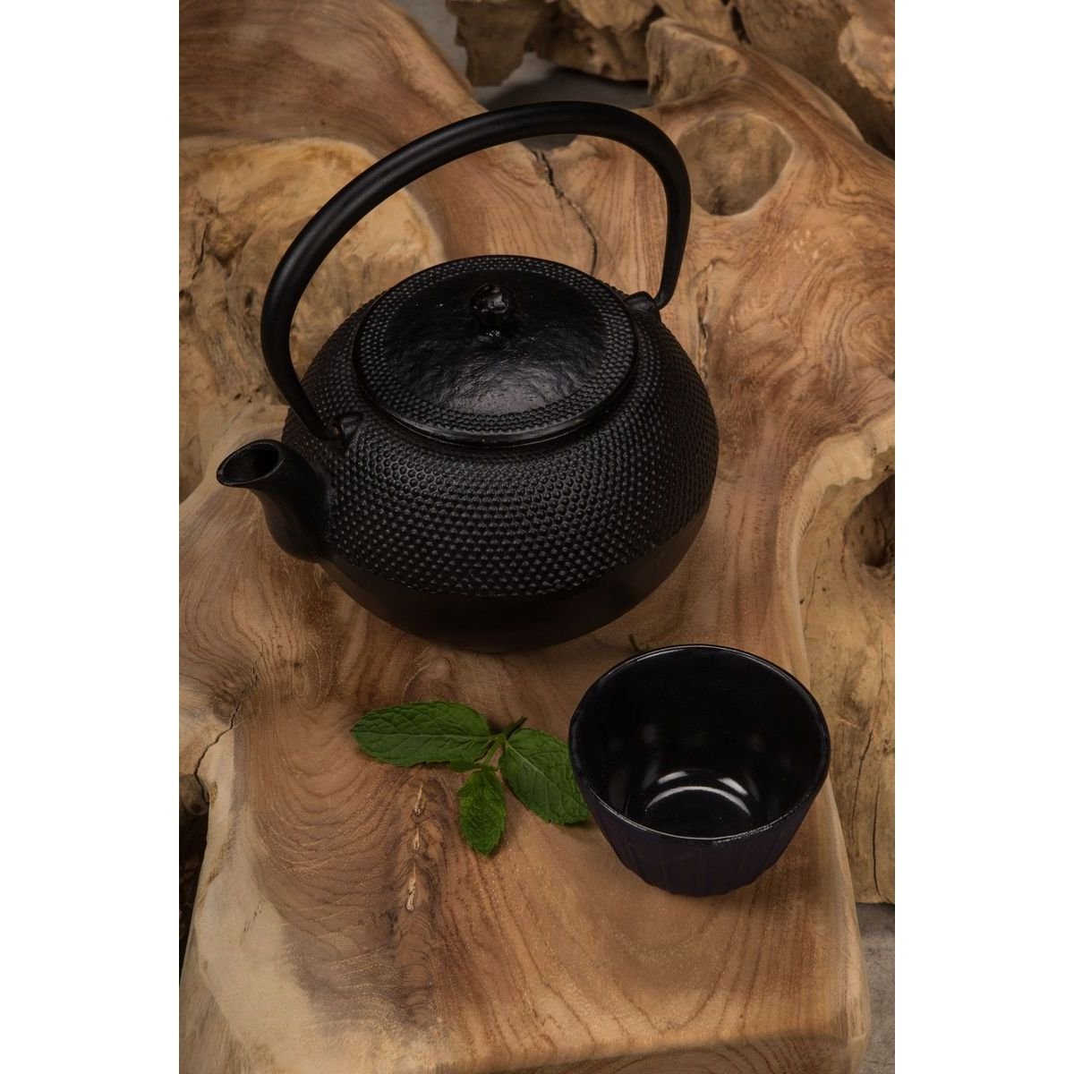 Théière Osaka 1.2 Litres Fonte noir, NOVASTYL
