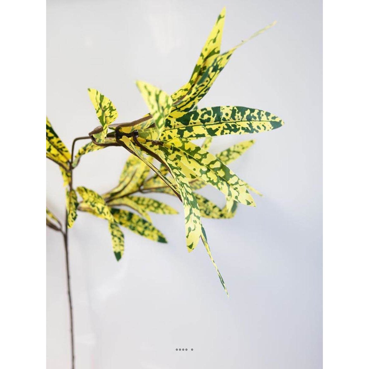Croton factice en branche H65cm 3 têtes 45 f vert-jaune, ARTIFICIELLES