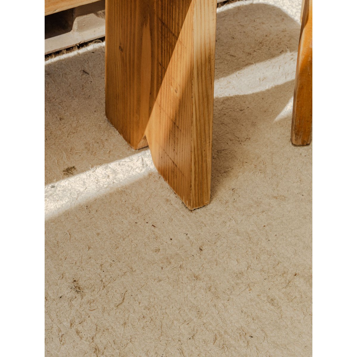 Banc en bois Antoine N°417 - Bon état bois clair, DEBONGOUT