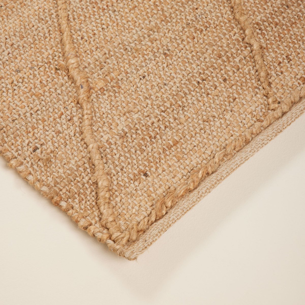 tapis de sol en 100% jute à motif chevron XXL DEEVA jute, MADURA