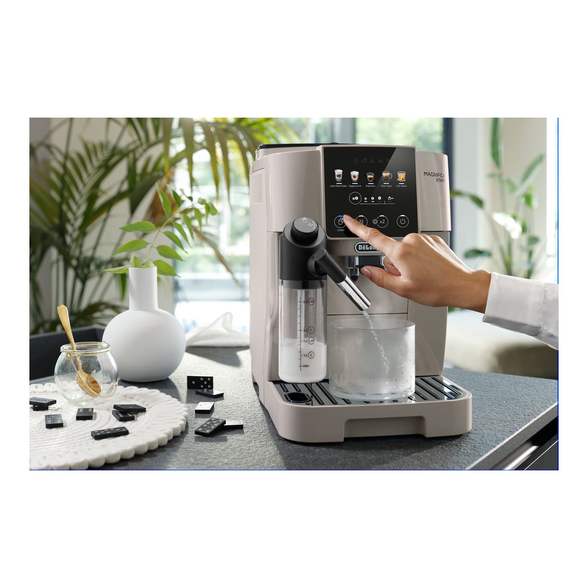 Expresso Broyeur Magnifica Start Color FEB2291.BG Latte Beige Color Latte couleur unique, DELONGHI