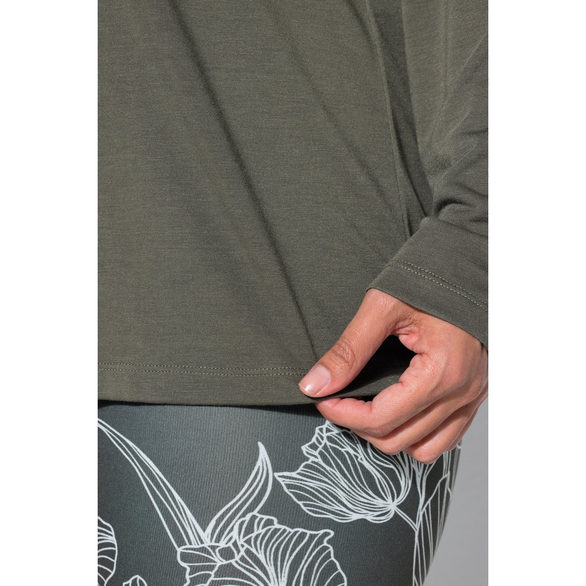 T-shirt technique antibactérien, col rond gris olive, ULLA POPKEN