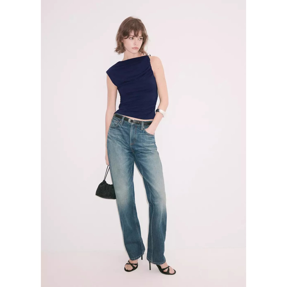 Top drapé détail métallique bleu marine, MANGO