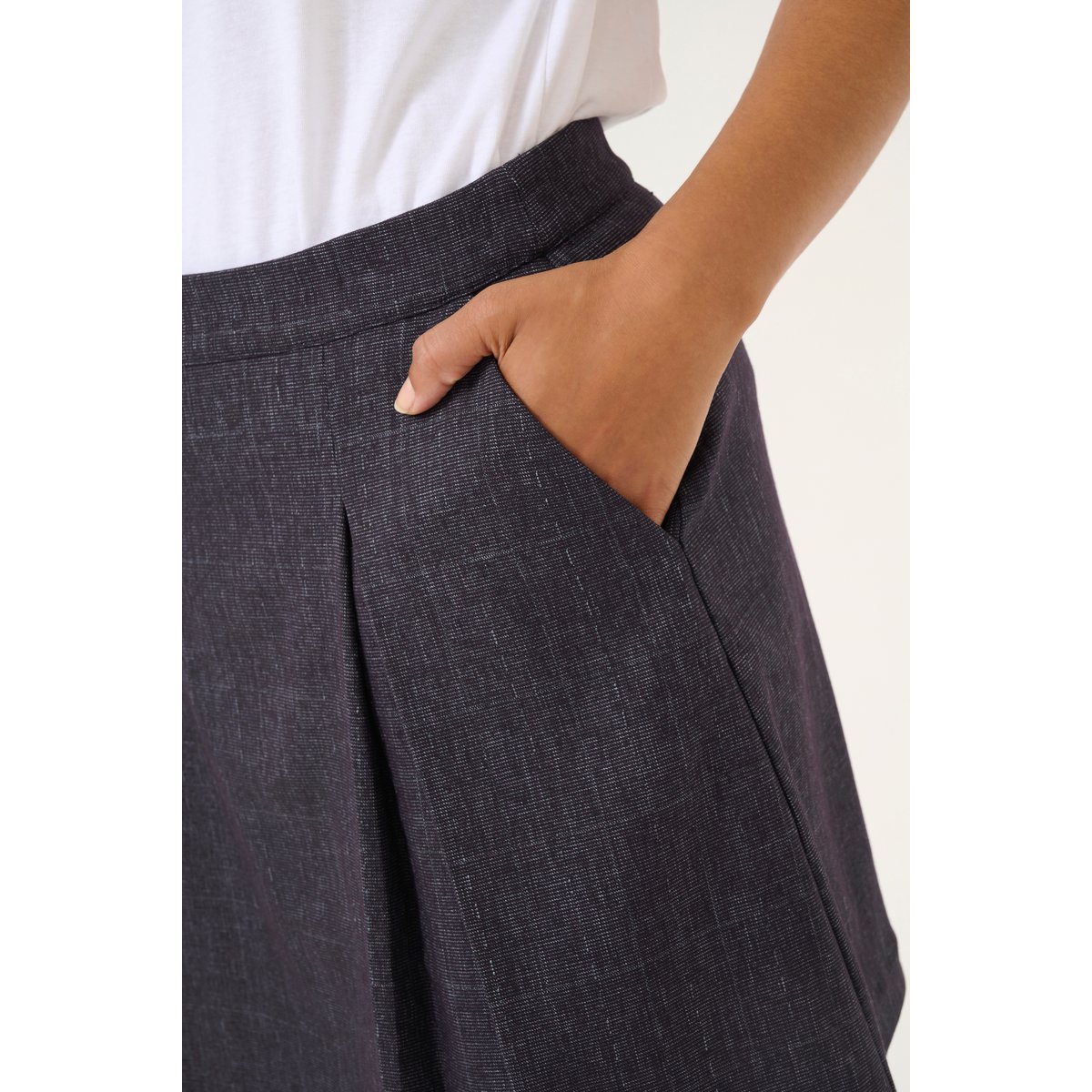 Skirt gris dark grey check, KAFFE