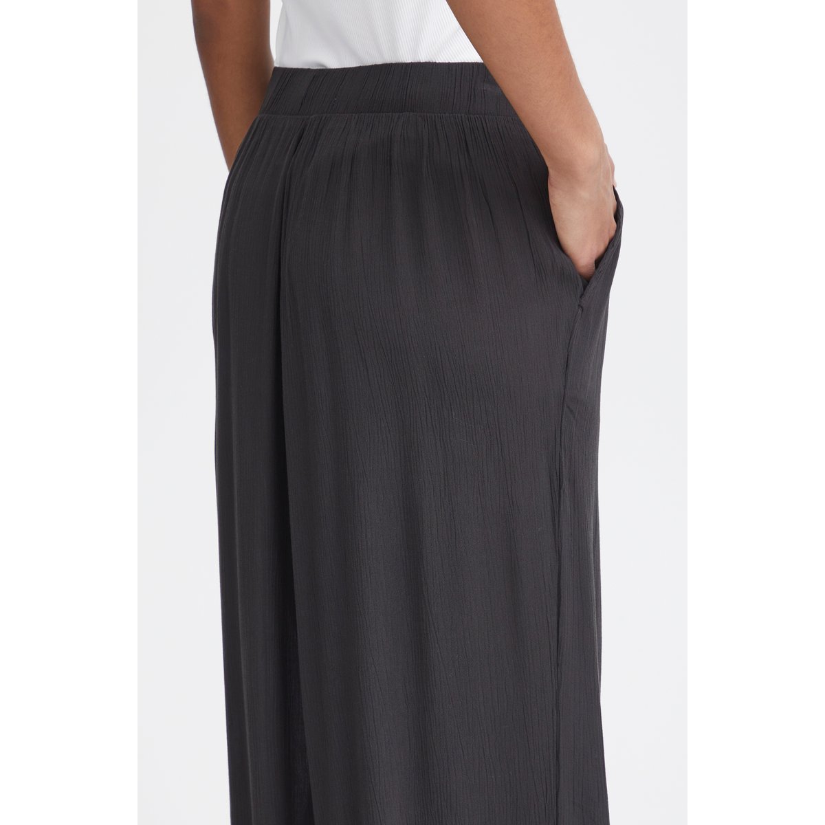 Pantalon coupe large, taille élastiquée noir, ICHI