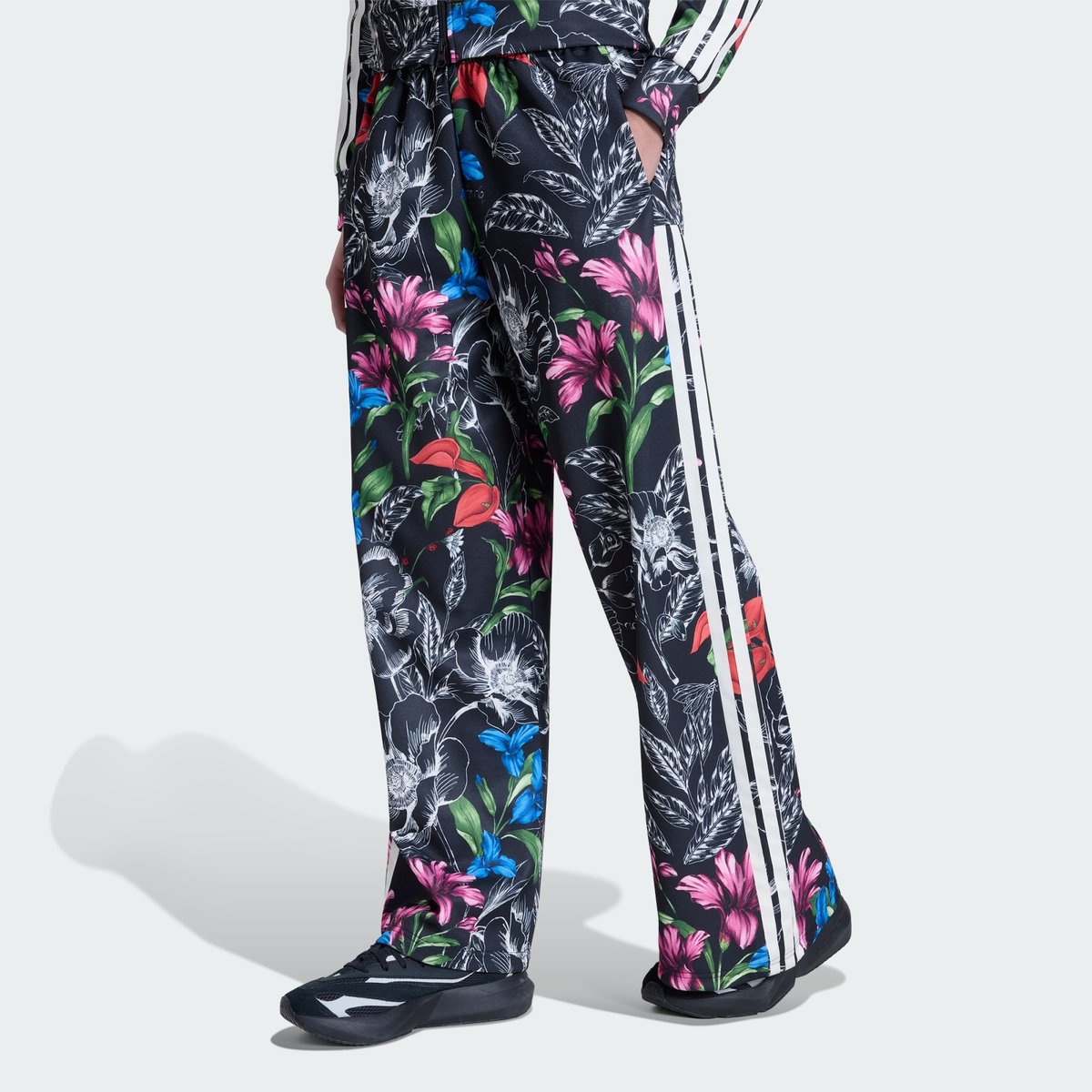 Pantalon De Survêtement Adidas X Farm Rio House Of Tiro Pantalon De Survêtement Adidas X Farm Rio House Of Tiro black / cream white / multicolor, ADIDAS SPORTSWEAR
