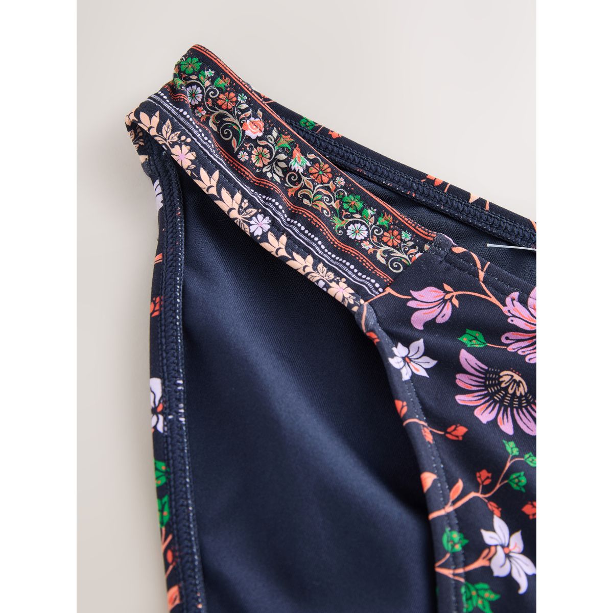 Bas de bikini échancré imprimé floral rose marine, NEXT
