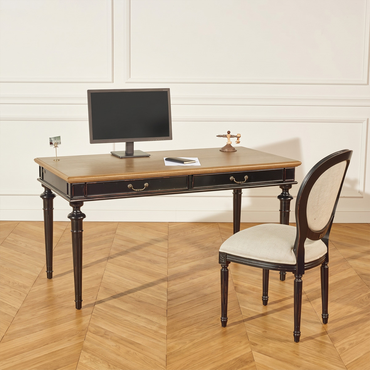 Bureau noir style shabby chic, plateau en chêne, 2 tiroirs YVAN noir, ROBIN DES BOIS