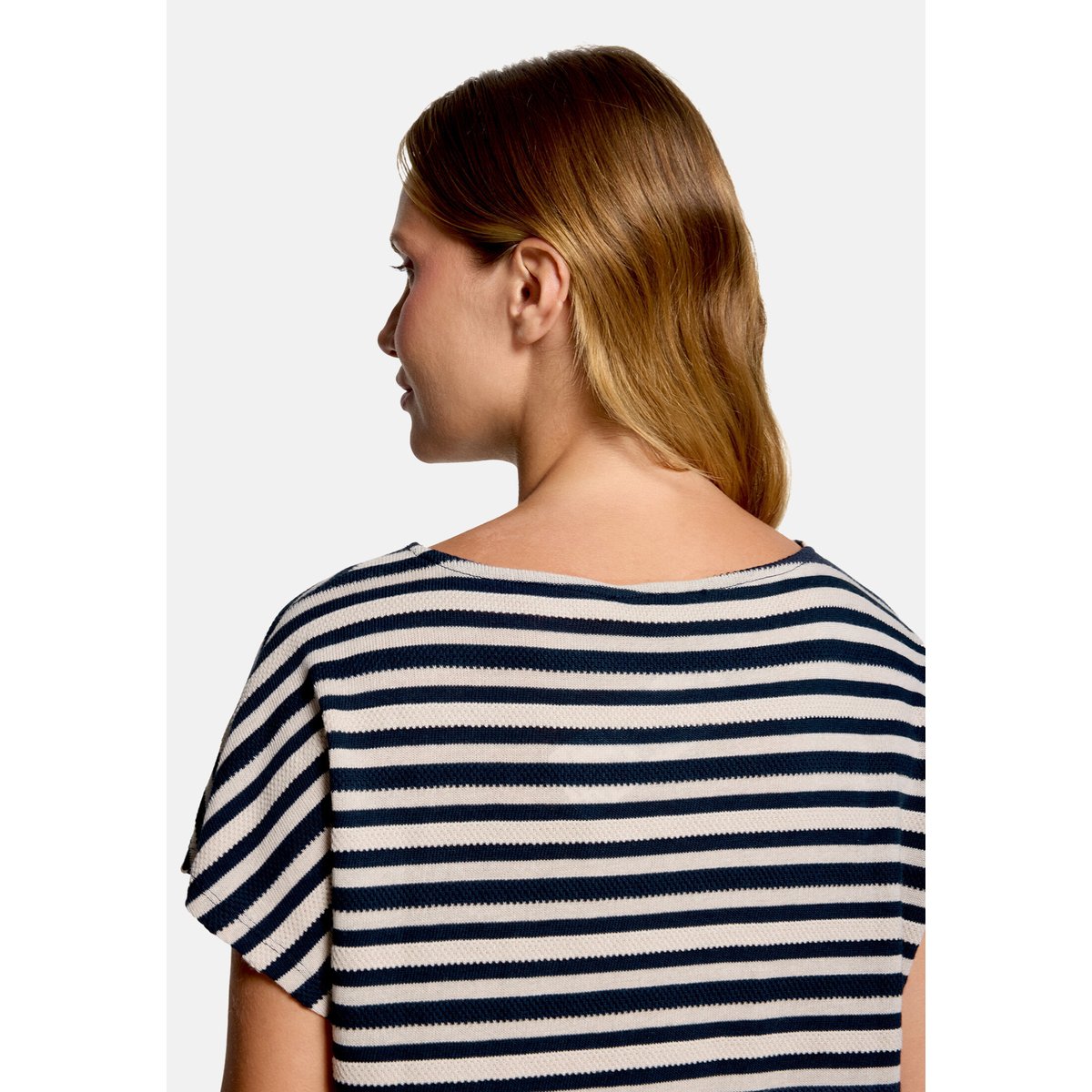 T-shirt à rayures à encolure bateau dark blue/nature, BETTY BARCLAY