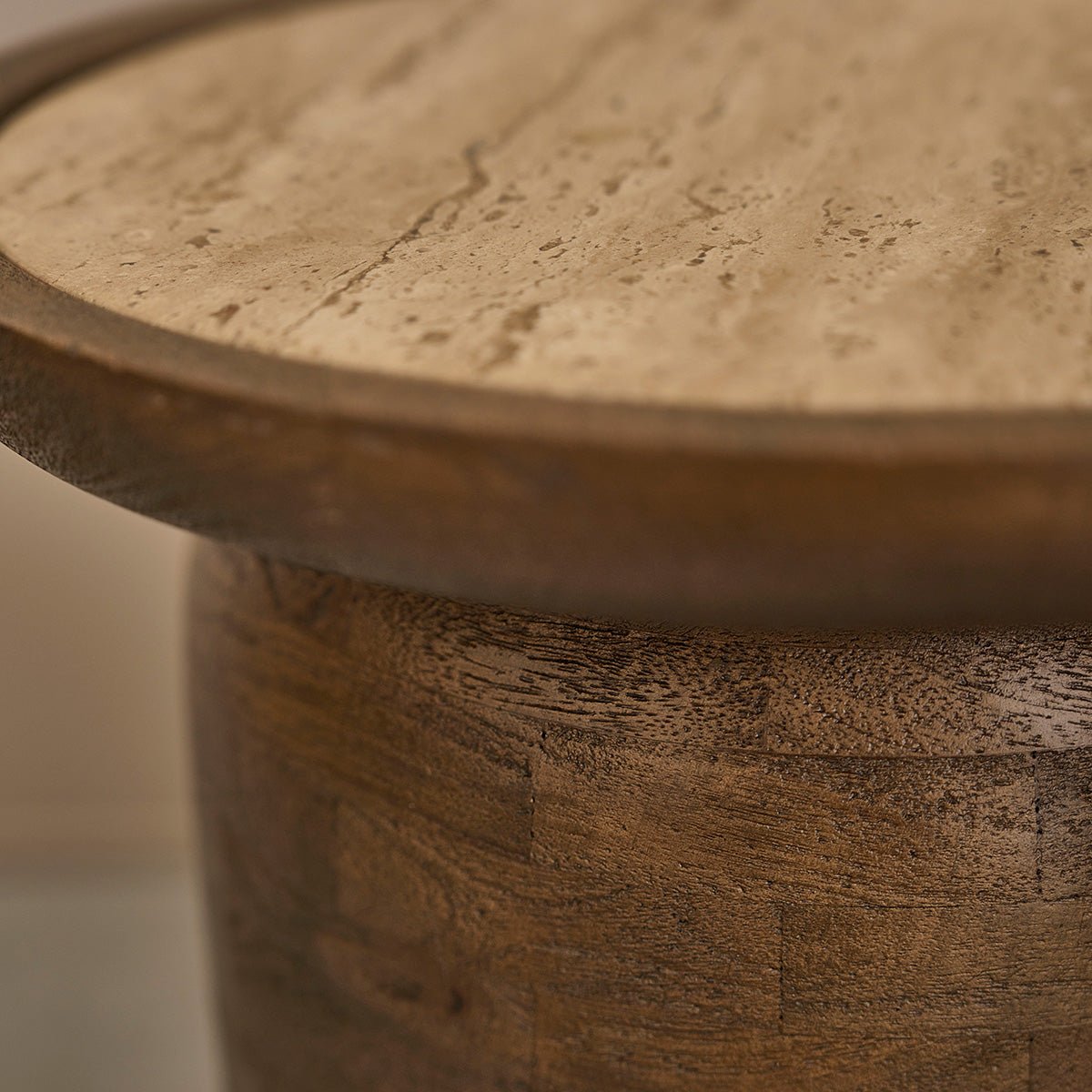 Table d'appoint en bois de manguier et travertin  ELENA marron, BERAH GETAH